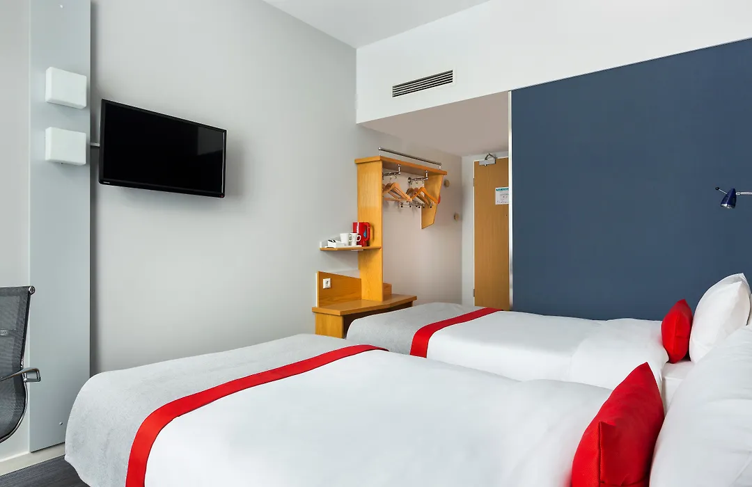 Holiday Inn Express Cologne Troisdorf By Ihg-1